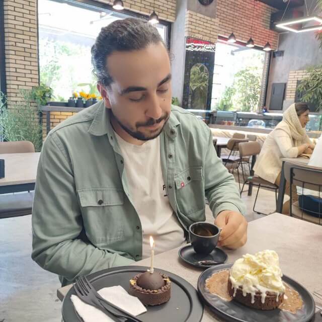 امین اسمخانی - مهندس نرم افزار